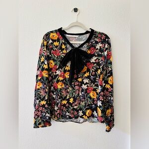 Zara long sleeve top / medium
